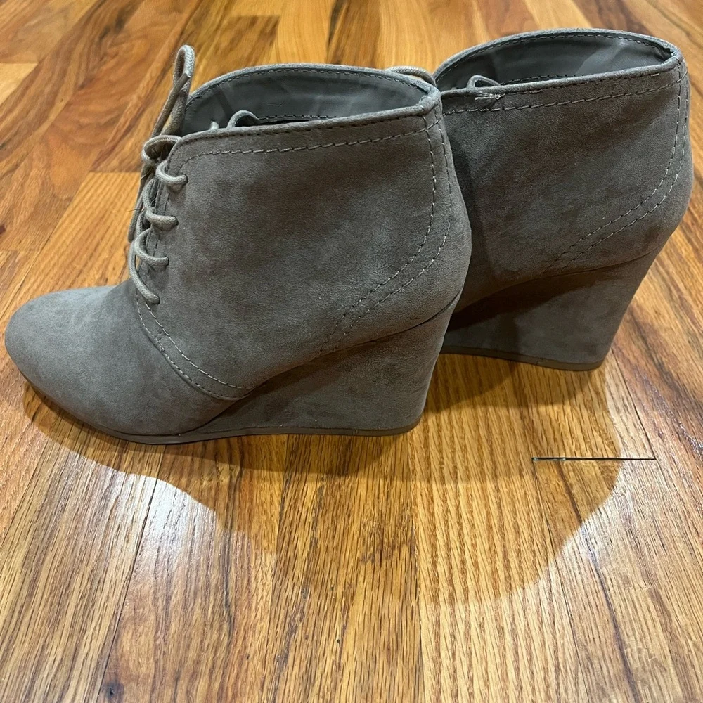 Women's Arizona Jeans Platfrom, Nude shoes, Suede, Size‎ 7